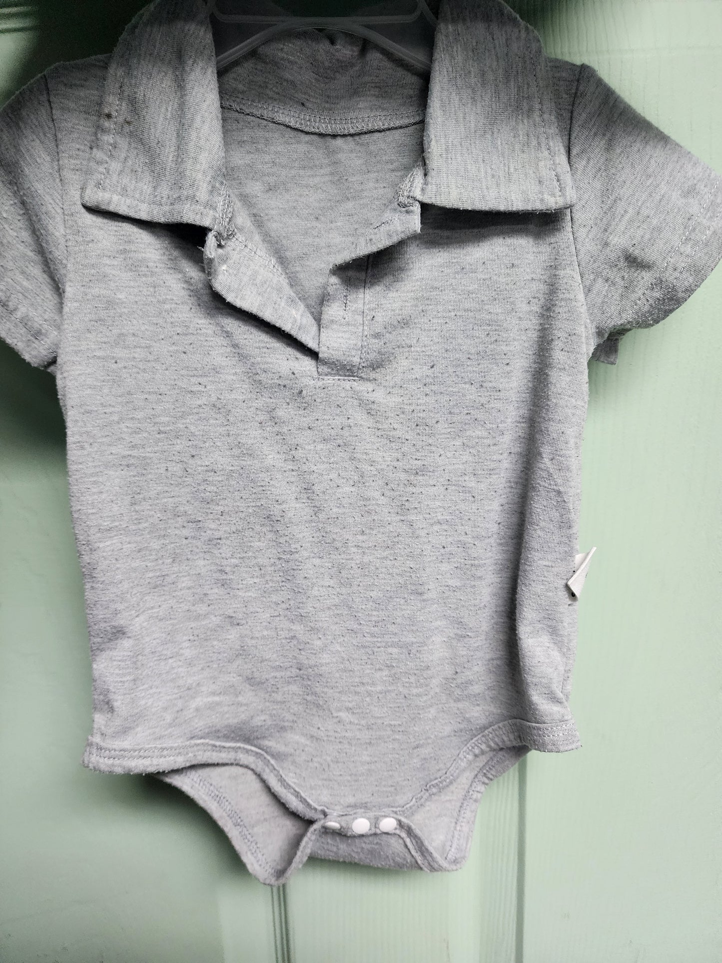 Boys 3 pack onsie set size 6/9 month