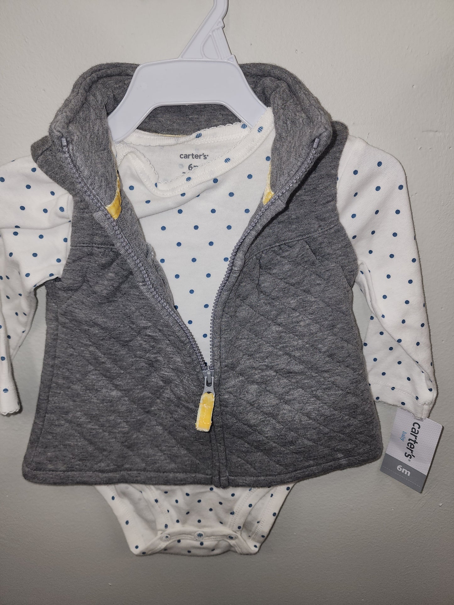 Onsie and vest set 6m