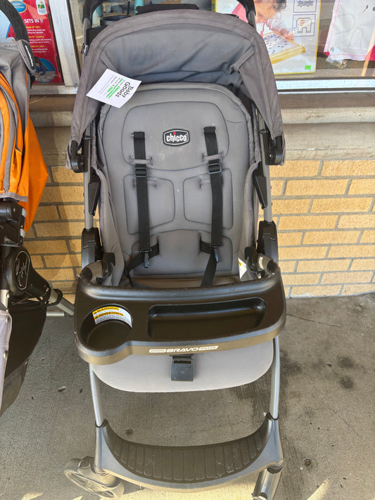 Chicco Mini bravo plus. (In Store Pick-up Only)