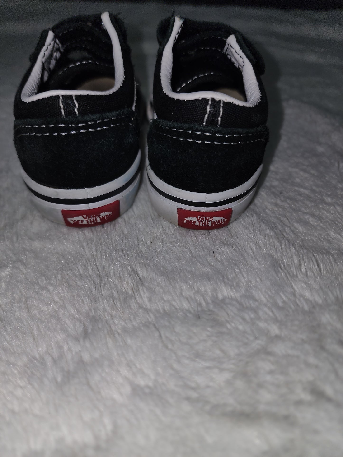 Boys Van's shoes size 4.5