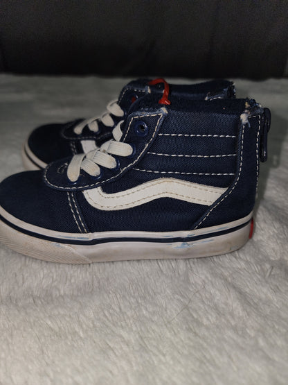 Boy Van's shoes 5.5T