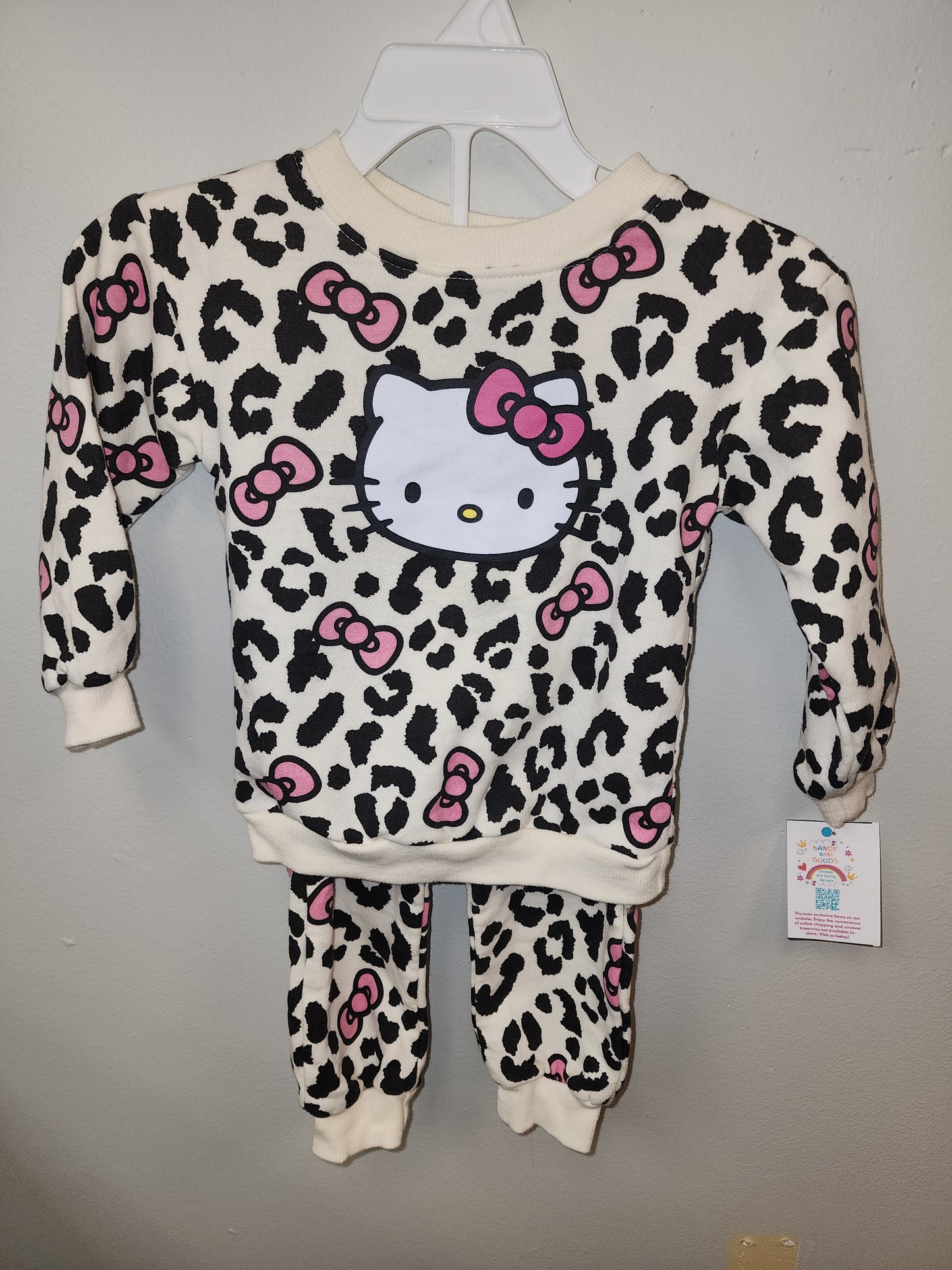 18 month Hello kitty set