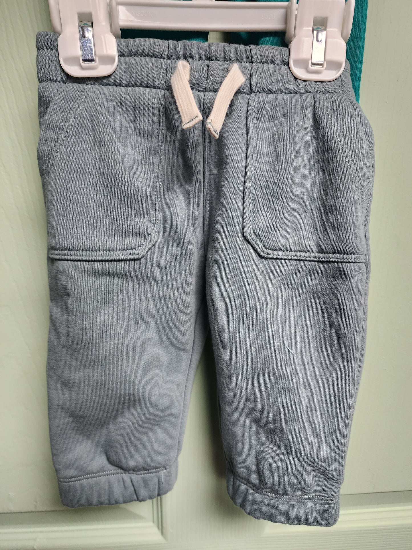 Boys 2pack sweatpants set size 3-6 month