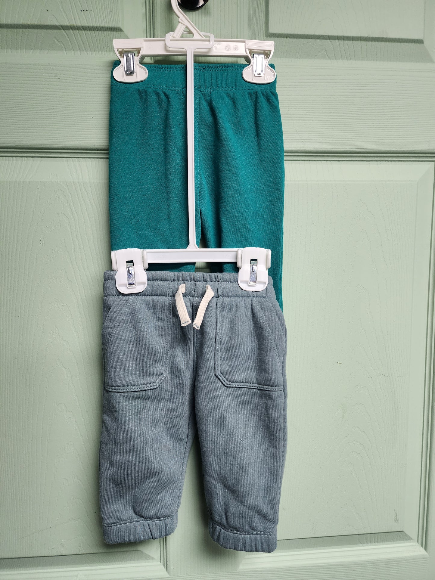 Boys 2pack sweatpants set size 3-6 month