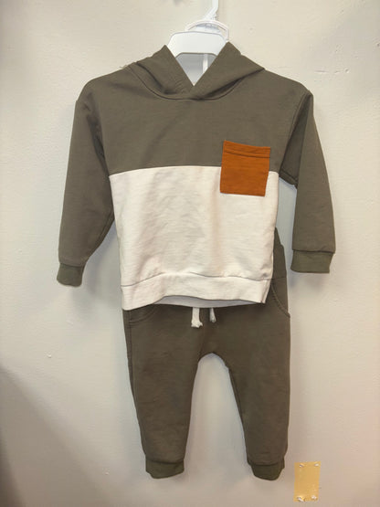 Boys Hooded top and pant set 2/3T