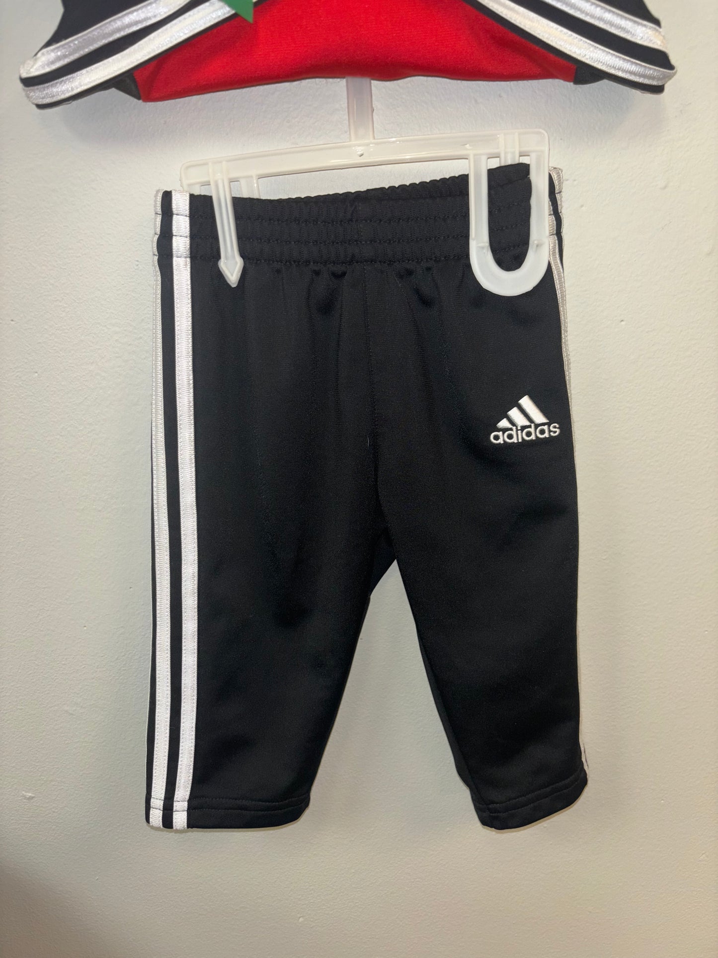 Boys Adidas 2 piece set 6m